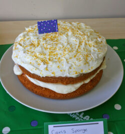 Macmillan-Cake Macmillan-Cake