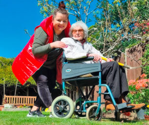 Live-in Carer Magda with Maureen Live-in Carer Magda with Maureen. 1st Homecare - Home Care Visits and Live-in Care in Leighton Buzzard, Kings langley, Oxford and the Chilterns